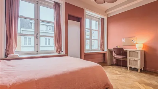 Rooms in Brussels Elsene - photo 2