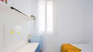 Room for rent, Madrid Centro, Madrid, &lt;span class=&quot;blurred street&quot; onclick=&quot;ProcessAdRequest(8669442)&quot;&gt;&lt;span class=&quot;hint&quot;&gt;See streetname&lt;/span&gt;[xxxxxxxxxxxxx]&lt;/span&gt;
