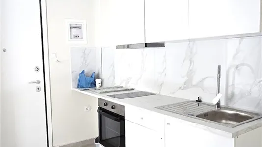 Apartments in Keratsini-Drapetsona - photo 5