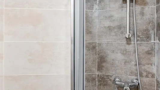 Rooms in Madrid Chamberí - photo 4