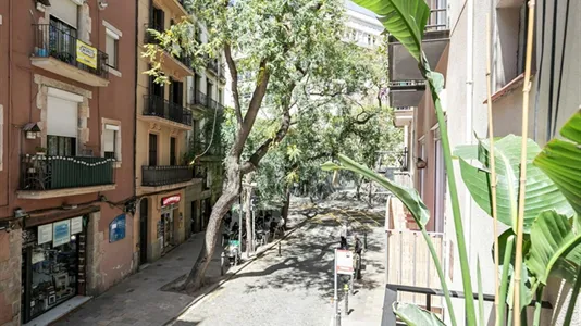 Apartments in Barcelona Ciutat Vella - photo 3