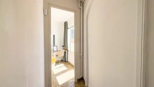 Rooms in Barcelona Ciutat Vella - photo 3