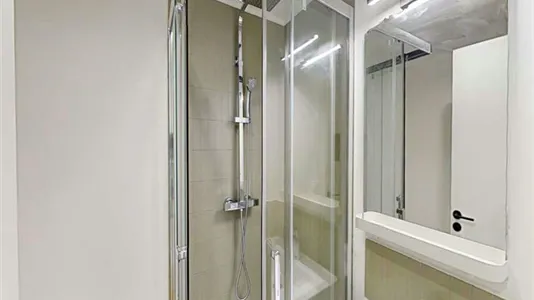 Rooms in Paris 9ème arrondissement - photo 4