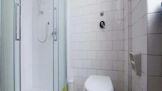 Rooms in Milano Zona 8 - Fiera, Gallaratese, Quarto Oggiaro - photo 8