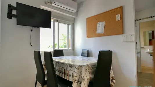 Rooms in Madrid Salamanca - photo 10