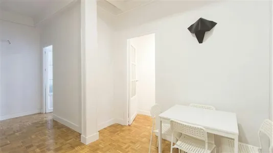 Rooms in Madrid Chamberí - photo 7