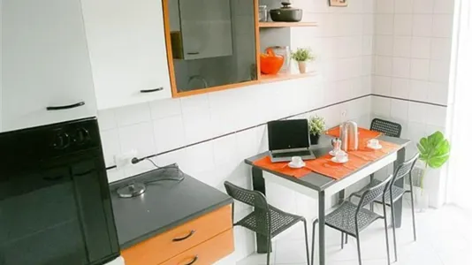 Rooms in Milano Zona 5 - Vigentino, Chiaravalle, Gratosoglio - photo 2