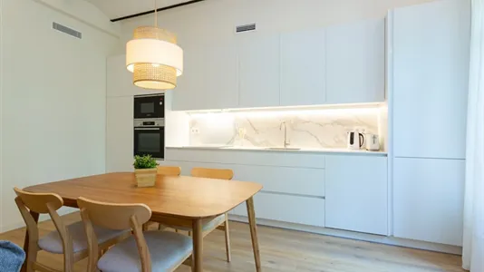 Apartments in Barcelona Eixample - photo 8