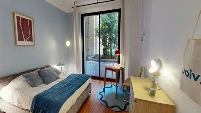 Room for rent in Paris 8ème arrondissement, Paris