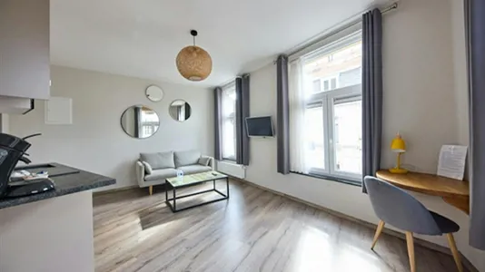 Apartments in Brussels Etterbeek - photo 2