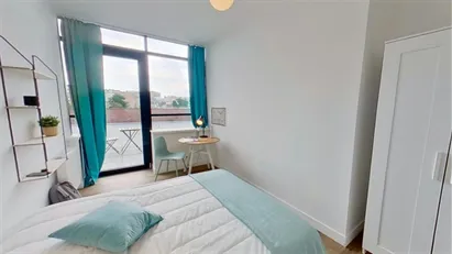 Room for rent in Nanterre, Île-de-France
