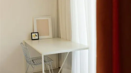 Rooms in Moncada - photo 3