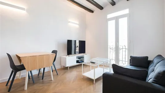 Apartments in Barcelona Ciutat Vella - photo 2