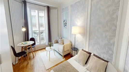Rooms in Paris 16ème arrondissement (South) - photo 1