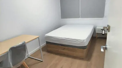 Room for rent in Cornellà de Llobregat, Cataluña