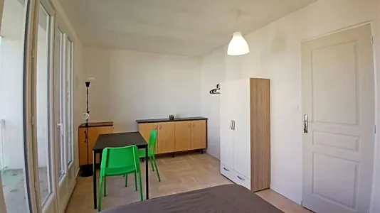 Rooms in Grenoble - photo 3