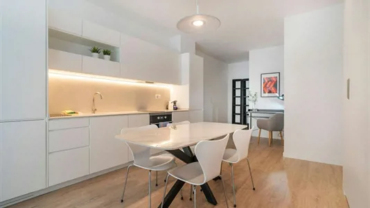 Apartments in Valencia Ciutat Vella - photo 2