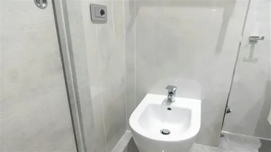 Rooms in Roma Municipio XIV – Monte Mario - photo 9