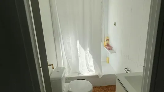 Rooms in Barcelona Sant Martí - photo 10