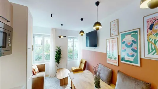 Rooms in Paris 9ème arrondissement - photo 8