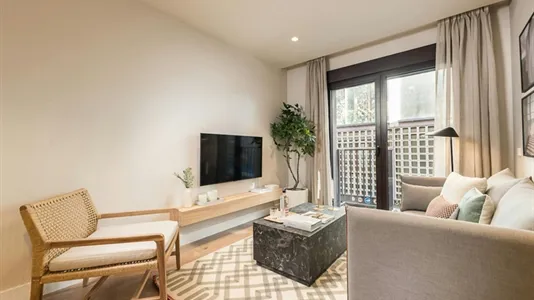 Apartments in Madrid Centro - photo 4