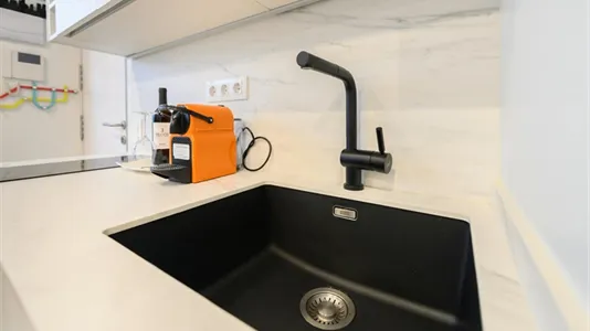 Apartments in Madrid Centro - photo 7