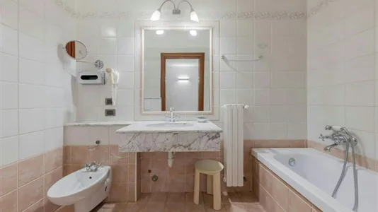 Rooms in Ferrara - photo 5