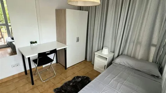 Rooms in Llucmajor - photo 1