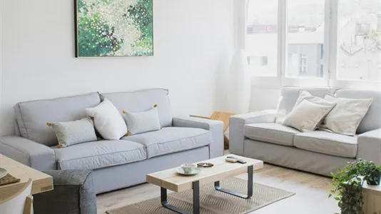 Rooms in Barcelona Eixample - photo 5