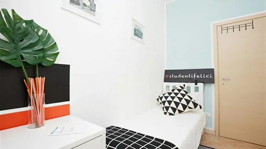 Rooms in Rimini - photo 1