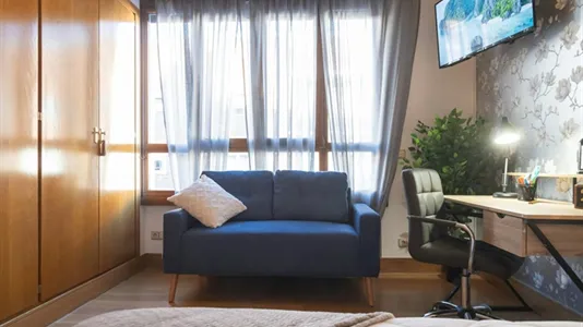 Rooms in Madrid Chamartín - photo 5