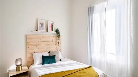 Rooms in Madrid Chamberí - photo 4