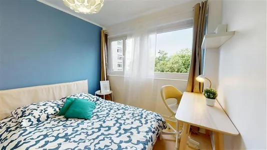 Apartments in Lyon - photo 4