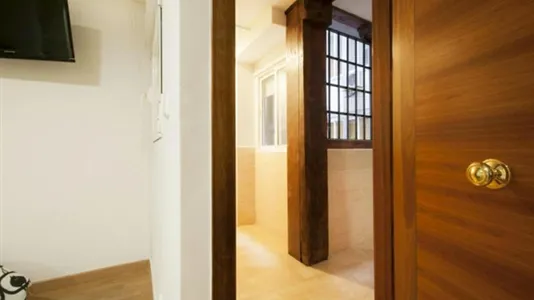 Apartments in Madrid Centro - photo 7