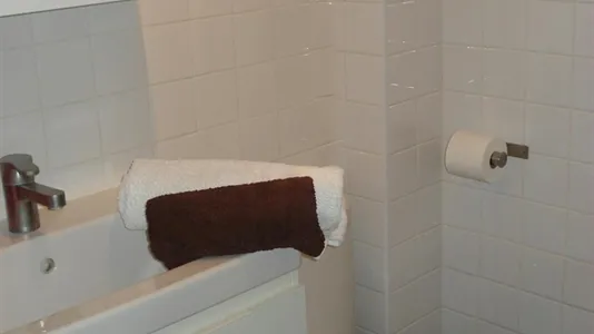 Apartments in Lyon - photo 6