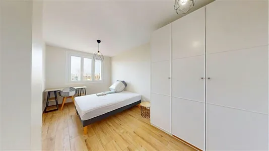 Rooms in Lyon - photo 2