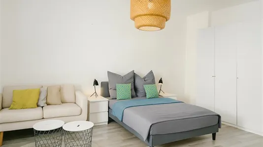 Apartments in Berlin Mitte - photo 5