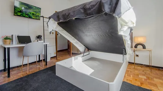 Rooms in Madrid Retiro - photo 5