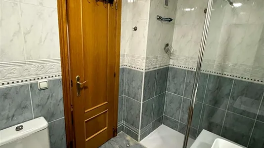 Rooms in Manises - photo 7