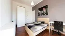 Room for rent, Bologna, Emilia-Romagna, Piazza Trento e Trieste