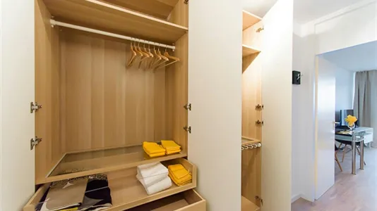 Apartments in Location is not specified - photo 9