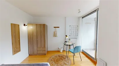Room for rent in Nanterre, Île-de-France