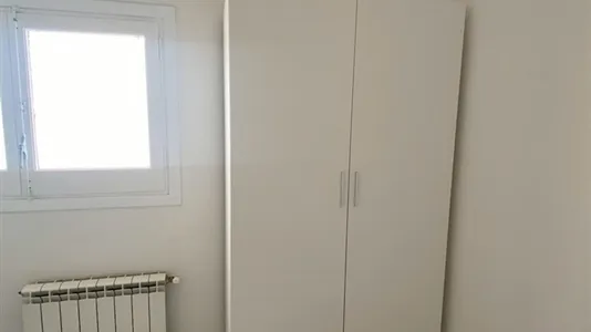 Rooms in Castellbisbal - photo 4