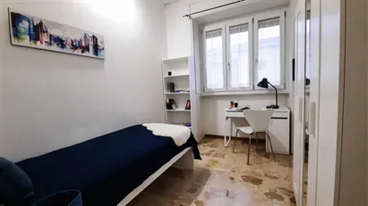 Room for rent in Bergamo, Lombardia