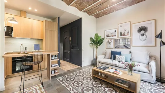 Apartments in Barcelona Eixample - photo 4