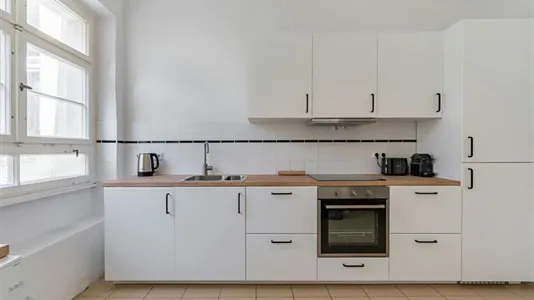 Rooms in Berlin Charlottenburg-Wilmersdorf - photo 4