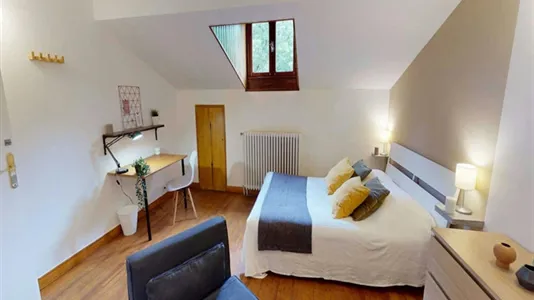 Rooms in Toulouse - photo 1