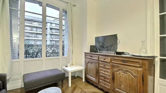 Apartments in Boulogne-Billancourt - photo 3