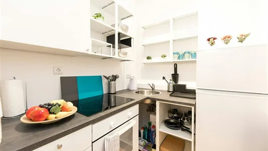 Rooms in Berlin Charlottenburg-Wilmersdorf - photo 5