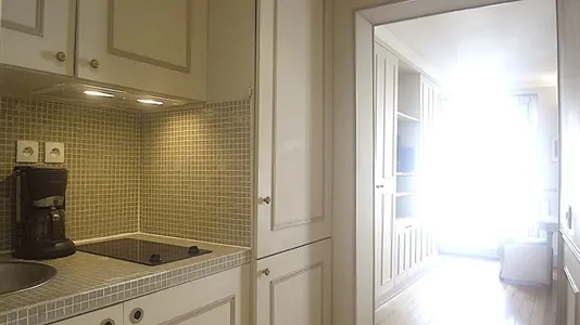 Apartments in Paris 1er arrondissement - photo 8